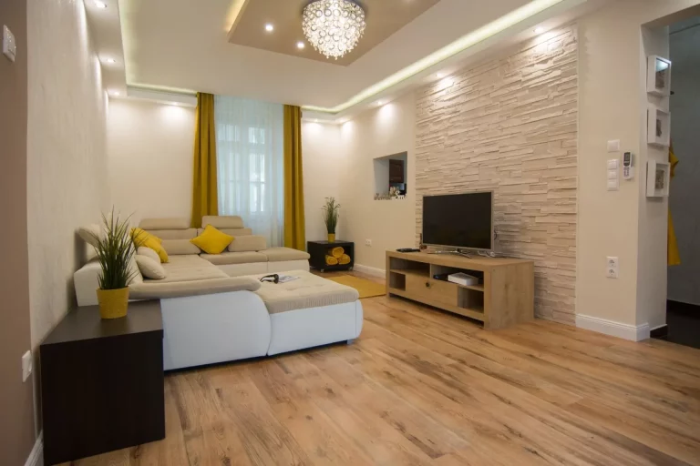 CORK APARTMAN⚲ Eger