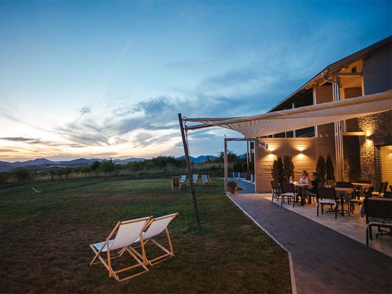 NATURA HILL⚲ Zebegény