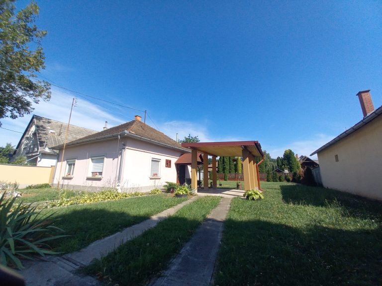 TÖRPE APARTMAN⚲ Berekfürdő