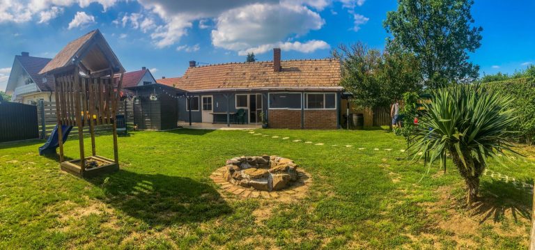 NAGYPÁL-NYAKAS APARTMAN⚲ Balatonkeresztúr