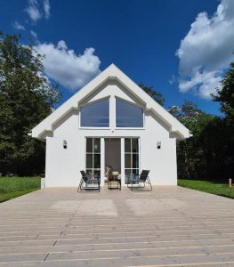 KÁLI PILLANGÓ<br><small>⚲ Balatonhenye</small>